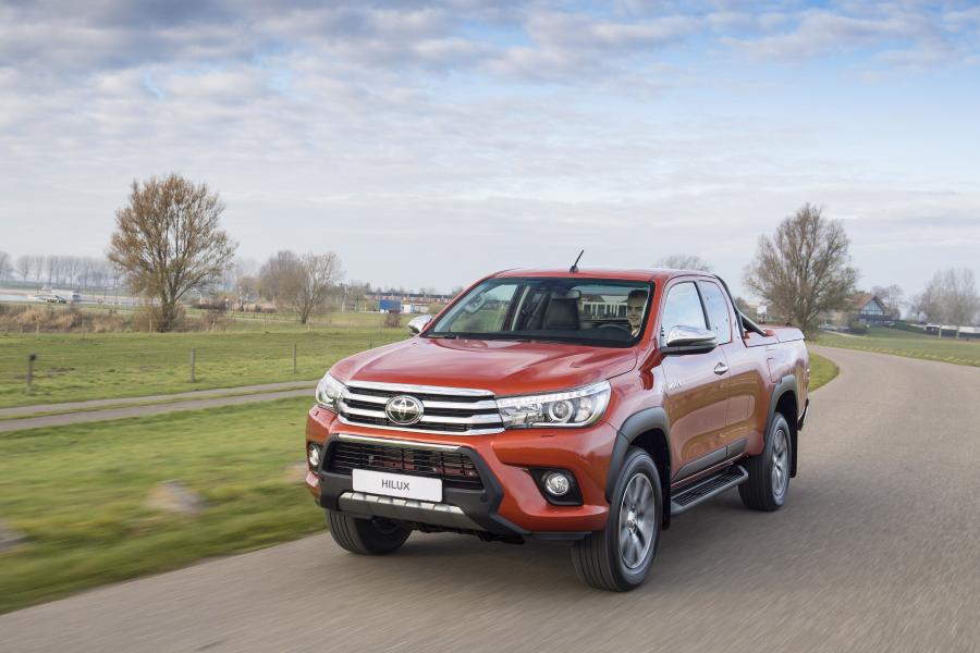  Toyota Hilux Challenger Xtra Cab 2019 года  (EU) (фото 6 из 9)